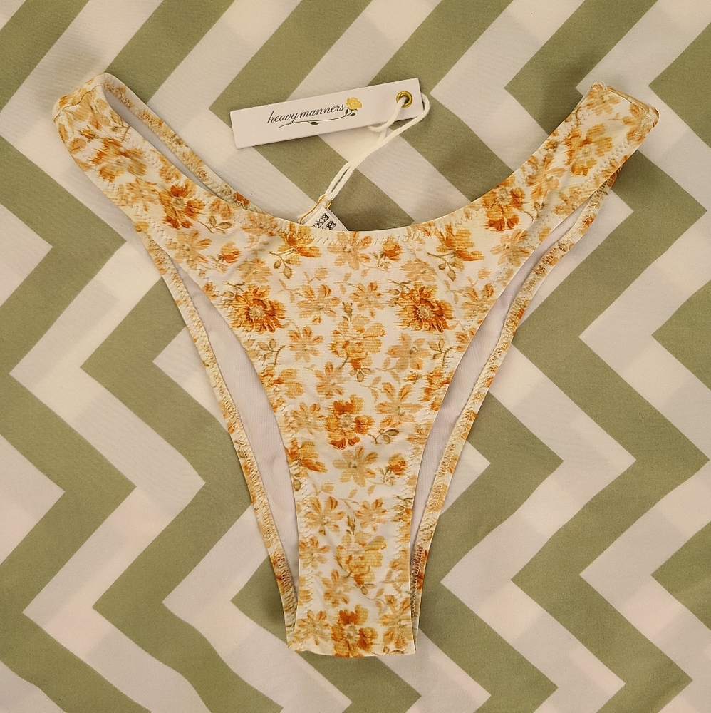 Heavy Manners Hitchin A Ride bottoms